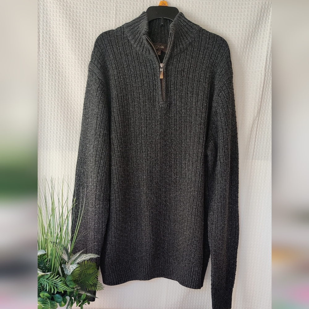 Tasso Elba Men's Gray knit Half-Zip Sweater Size Medium